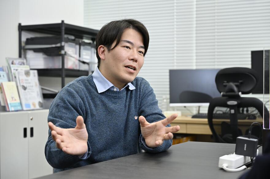 YYSystem事業推進グループ 小澤怜史　写真