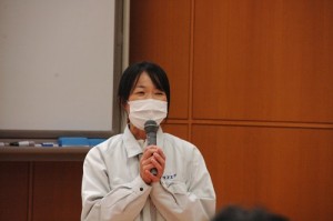 全国ﾌｫｰｸﾘﾌﾄ運転技術大会に出場した林選手