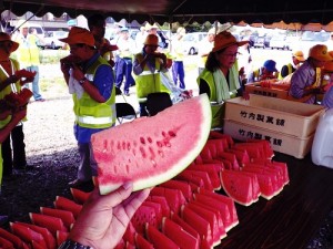 入善町特産品　ジャンボスイカ
