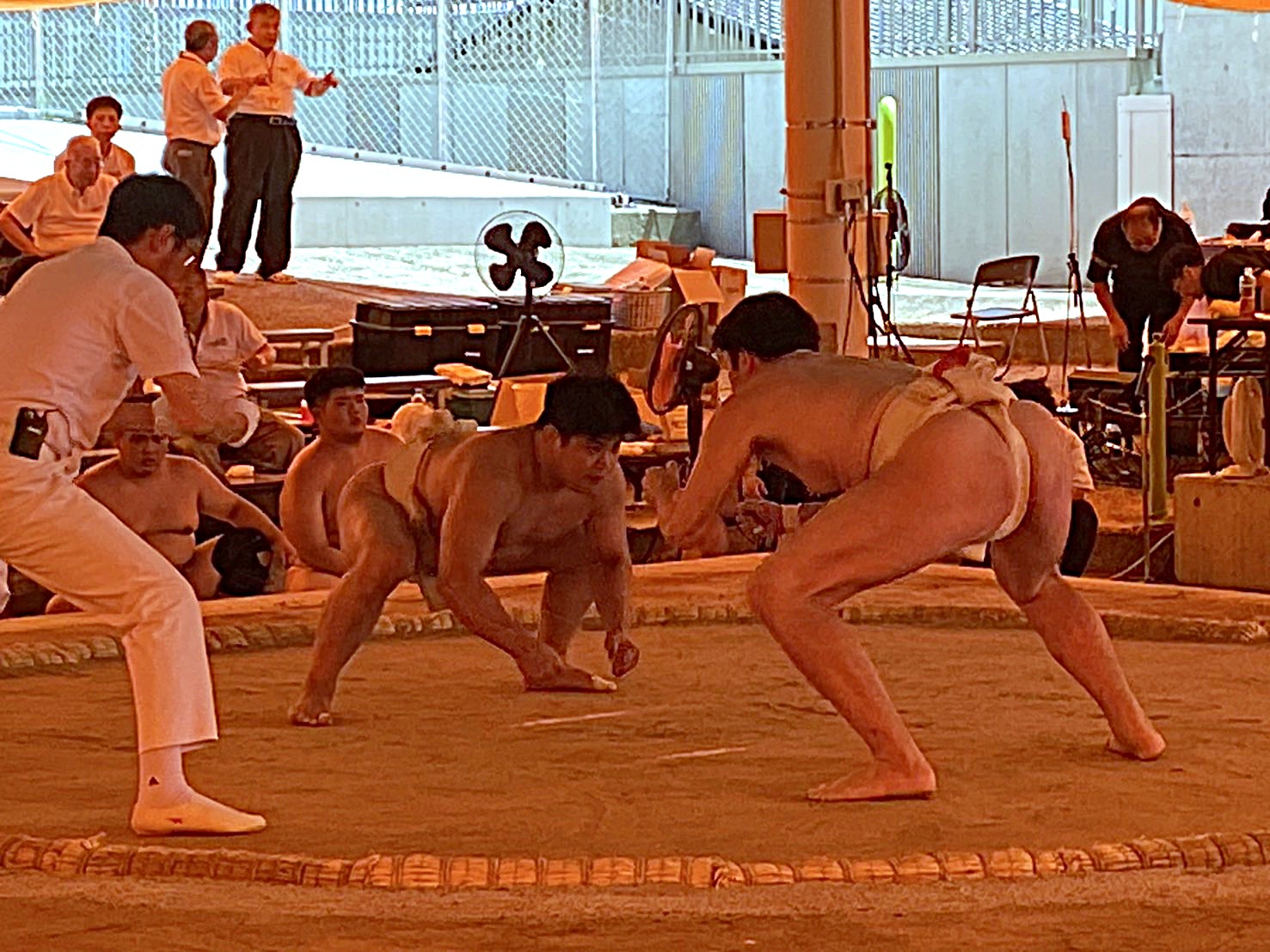 北野選手（左）