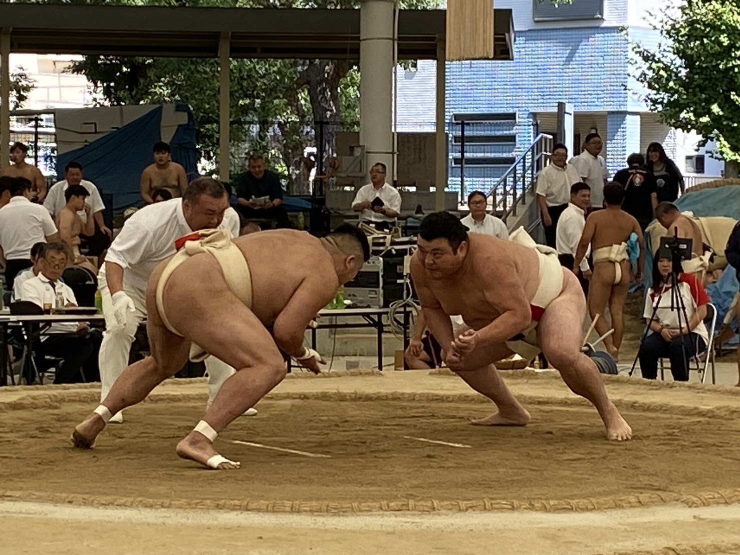 中嶋選手（右）