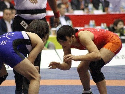角谷選手 試合の様子（赤）